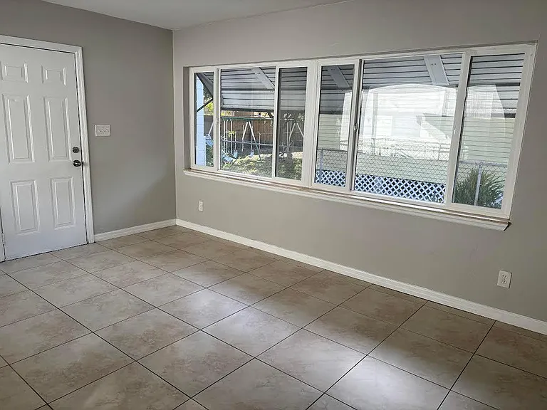 2920 W Cherry St — Photo 15