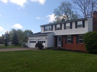 2992 Derbyshire Dr, South Park, PA 15129