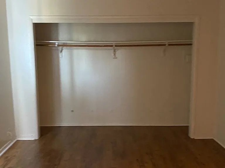 176 Palm Avenue — Photo 3