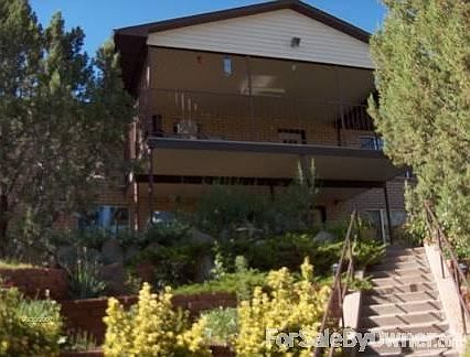 1st image of 889 W Grand Canyon Dr