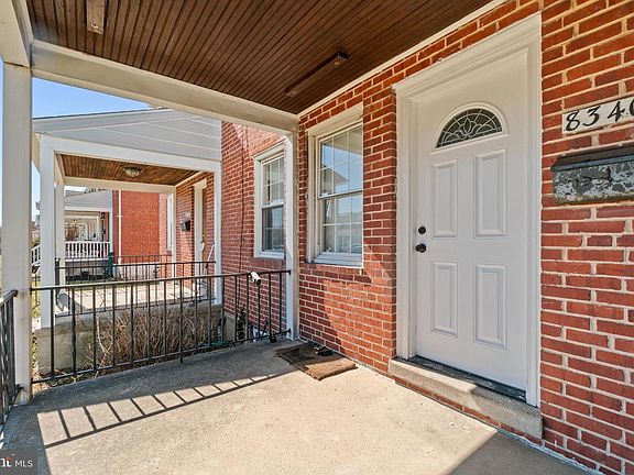 4th image of 8340 Edgedale Rd