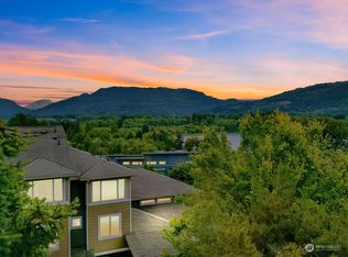21289 SE 42nd Pl, Issaquah, WA