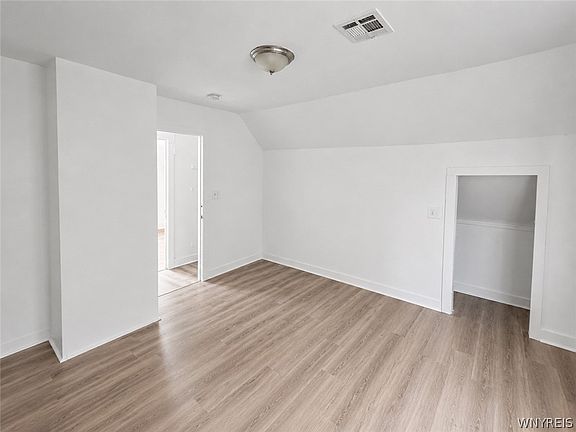 3rd image of 38 Inter Park Ave