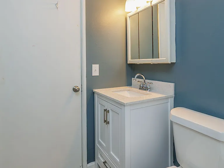163 E Bridge St #203 — Photo 8