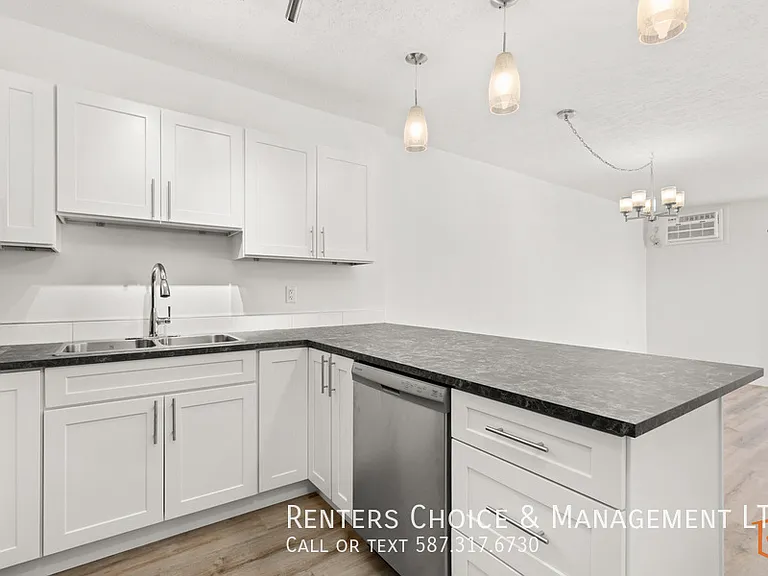 2805 Dunmore Rd SE #1 — Photo 9