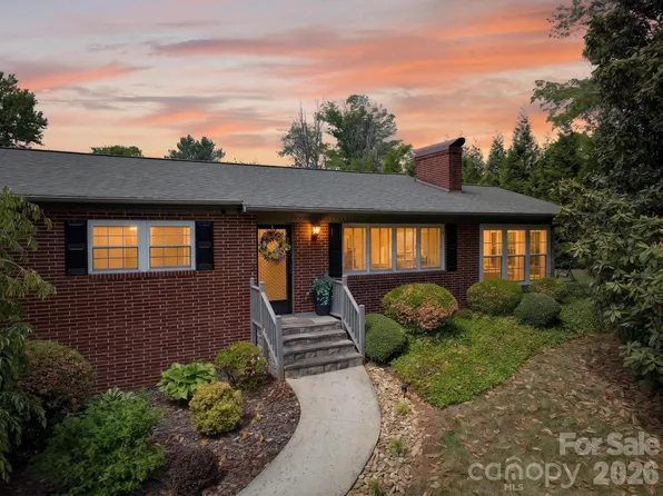 1818 Hickory Blvd SW, Lenoir, NC 28645