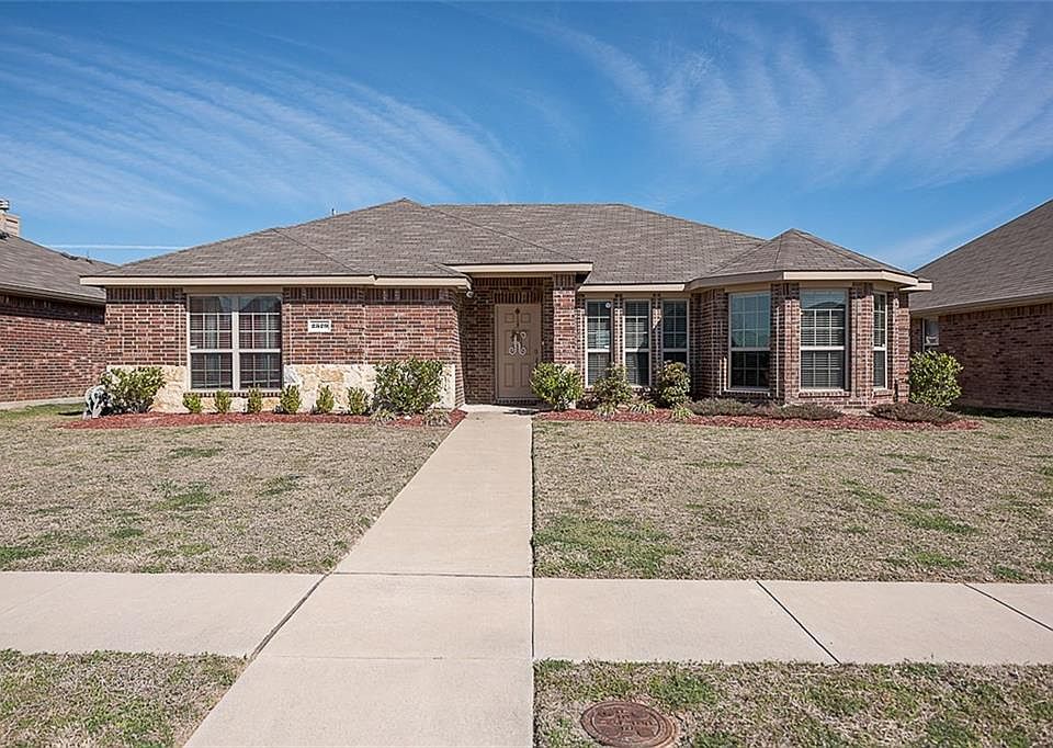 1st image of 2329 Cedarwood Dr
