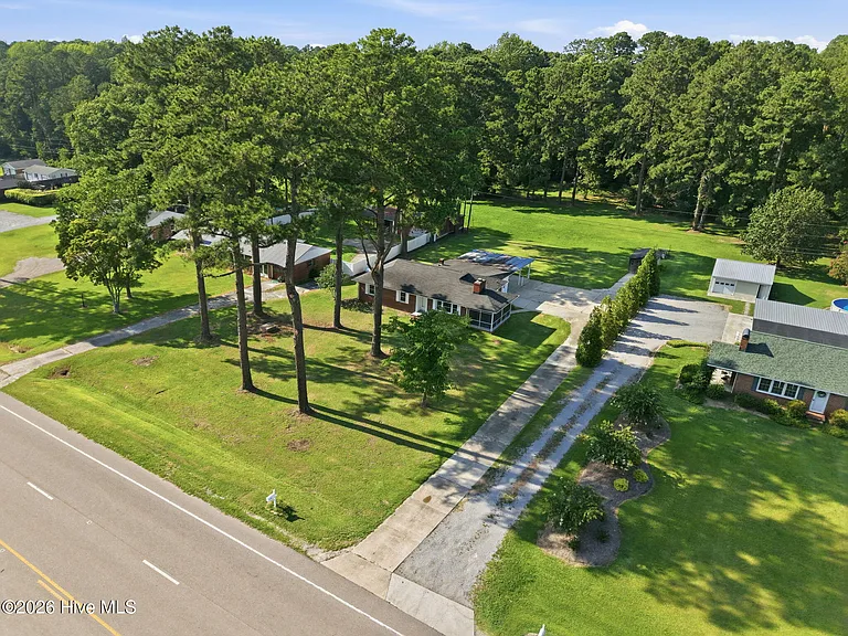 1760 John Small Ave — Photo 4