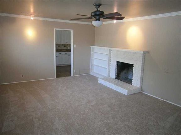 3rd image of 2445 W Fairview Ct