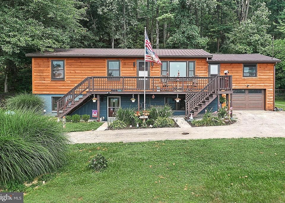 1st image of 204 Three Hill Rd