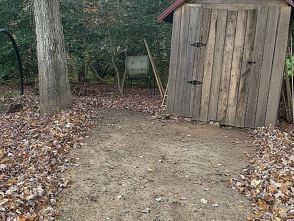 2nd image of 355 White Sands Dr