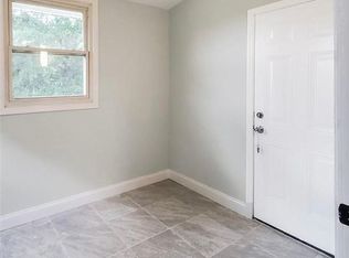 202 S 9th St, Greenville, SC 29640