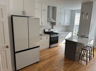6026 71st Ave, Ridgewood, NY 11385