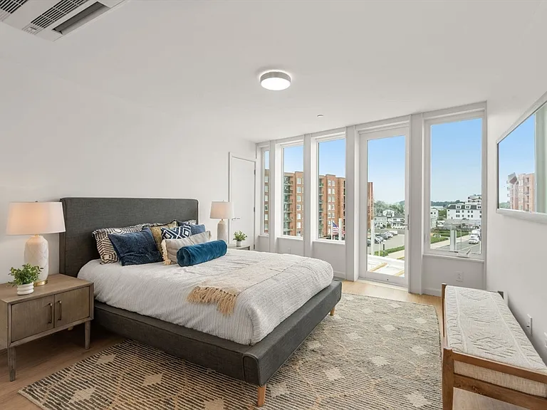 120 Nantasket Ave #Penthouse 4 — Photo 23