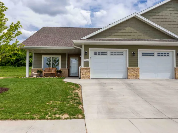3608 Wagon Wheel Ln, Dubuque, IA 52002