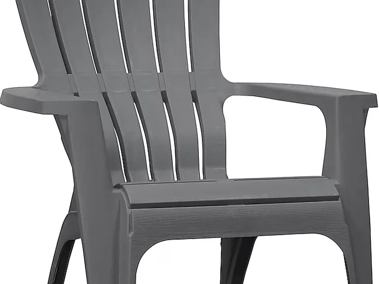 2 grey chairs to be added to the fully fenced yard