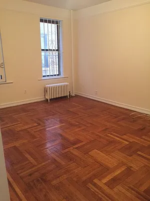 Rented by Roberto Guilbet, LREB | media 20