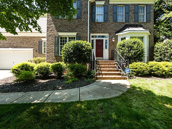 5th image of 7027 Olde Sycamore Dr