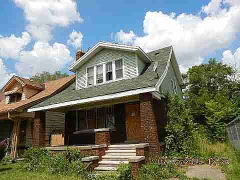 5556 S Martindale