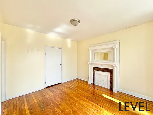 Rented by Level Group | media 55