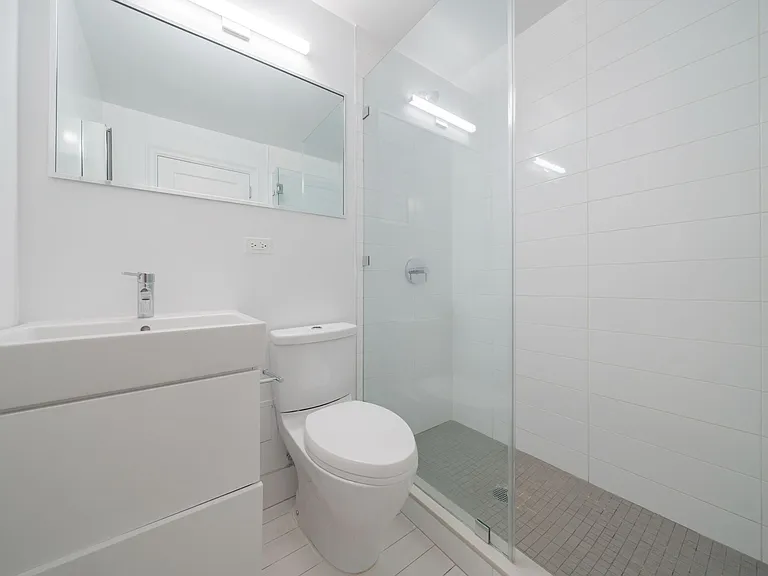 400 E 57th St #8L — Photo 8