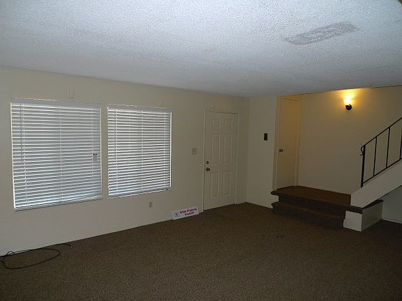 4th image of 7730 La Mancha Way