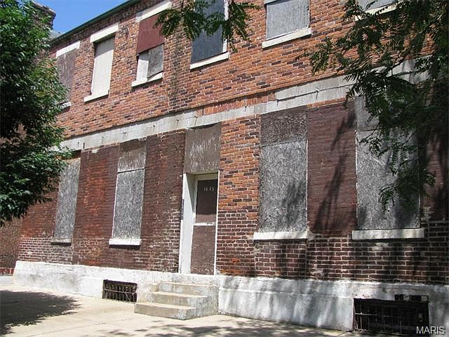 1st image of 1445-1447 N Market St