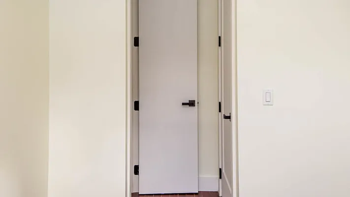 Rented by Nooklyn NYC LLC | media 17