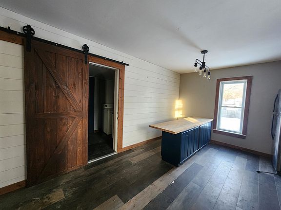 3rd image of 2505 7th St