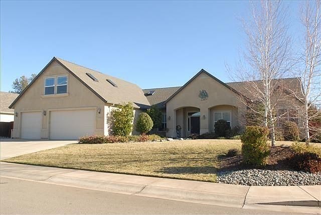 2nd image of 4595 Big Horn Dr