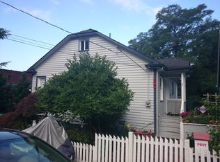 2525 12th Ave W, Seattle, WA 98119