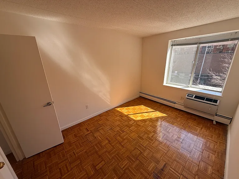 3620 Parsons Blvd #4C — Photo 10