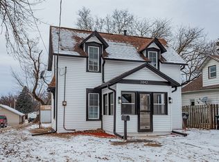 3842 12th St, Des Moines, IA 50313
