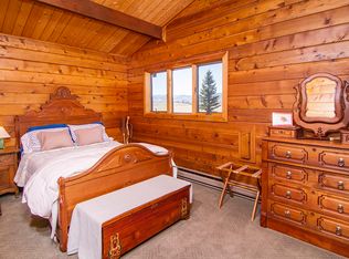 39 Lightning Ln, Red Lodge, MT 59068