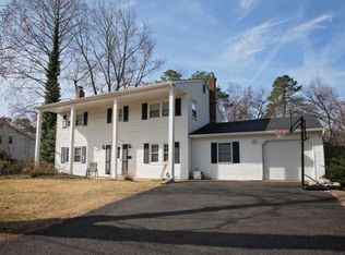 37 Old Bridge Dr, Howell, NJ 07731