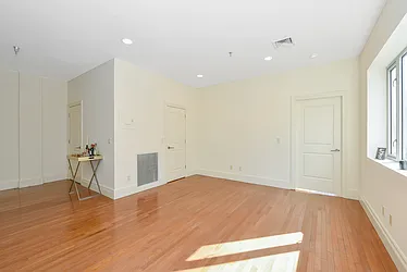 Rented by Sapo Group