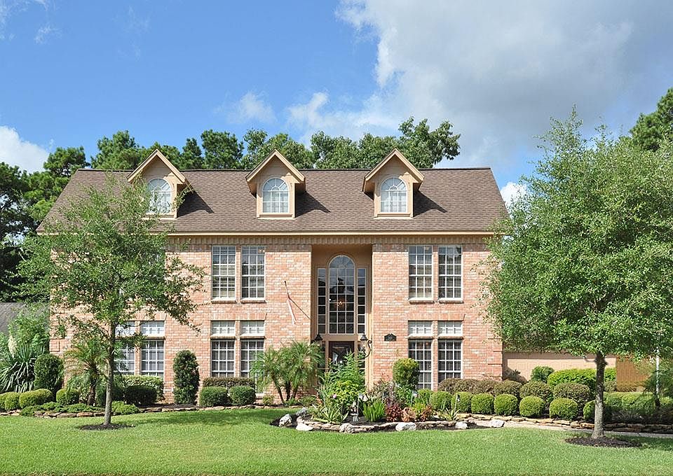 1st image of 2411 Mountain Lake Dr