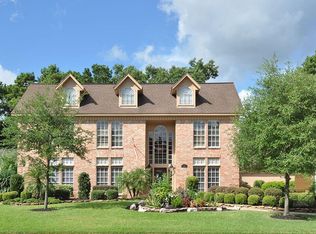 2411 Mountain Lake Dr, Kingwood, TX 77345