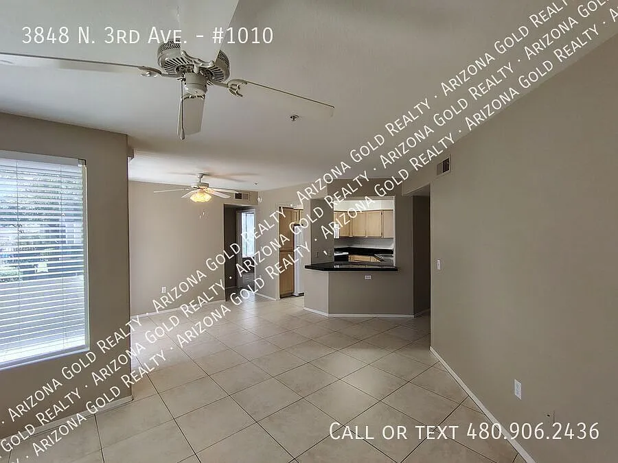 Hawthorne Condominiums — Photo 4