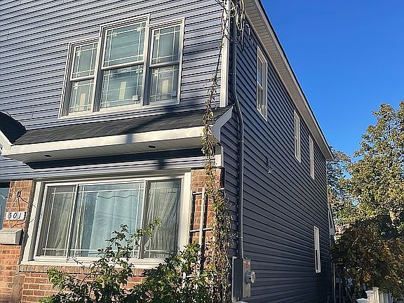 4th image of 501 Chestnut St
