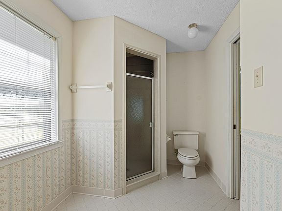 15th image of this home