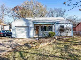 1036 S Edgemoor St, Wichita, KS 67218