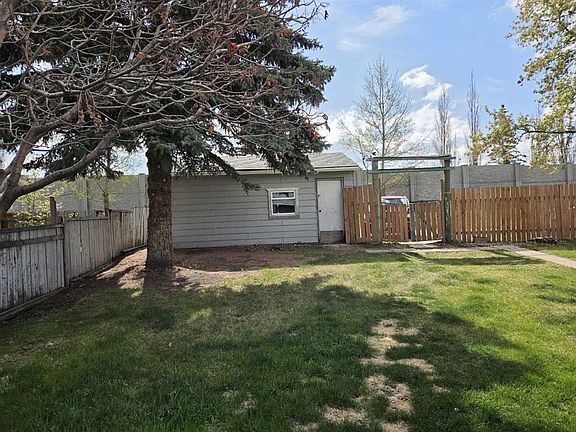 5th image of 3532 N 50th Ave E