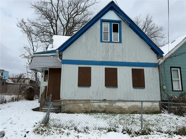 20 Eiffel Pl, Rochester, NY 14621