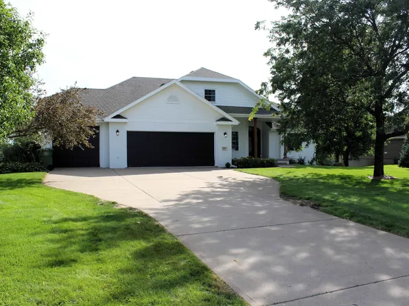 847 Brookside Dr, Jefferson, SD 57038