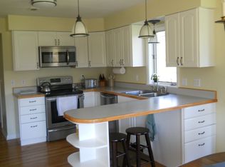 104 Olde Towne Rd, Ithaca, NY 14850