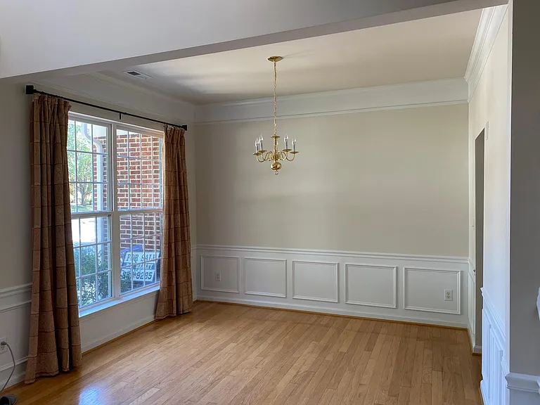 518 Sherwood Forest Pl — Photo 11