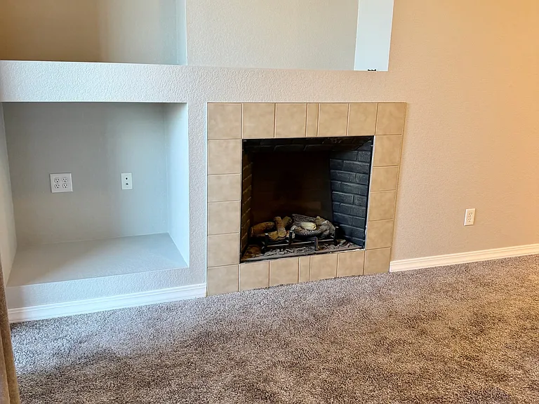 2133 Krisron Rd #B-207 — Photo 5