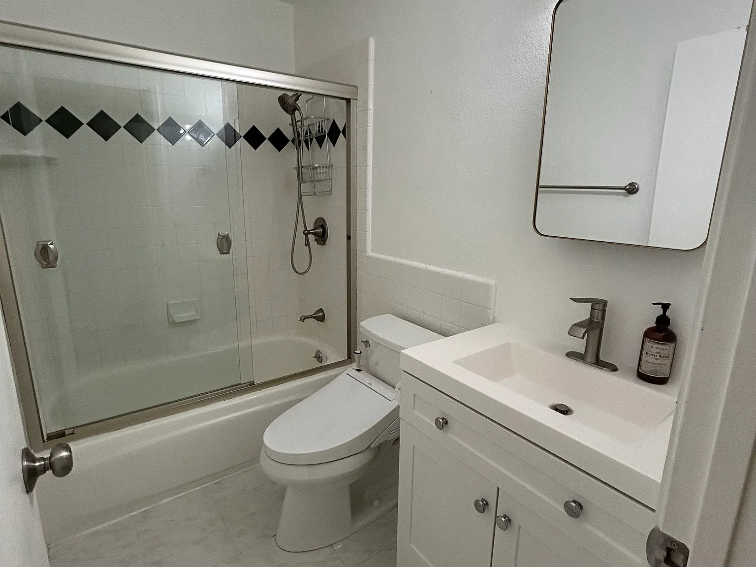 4 bed, 1429 sqft, $1,450 — Photo 4