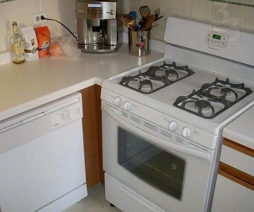 5th image of 1420 W Berwyn Ave APT 2